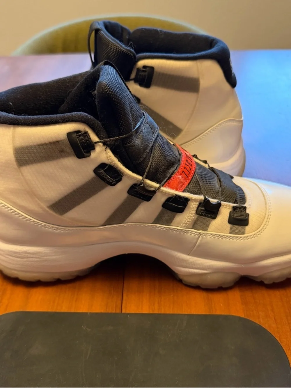 Jordan Air 11 Adapt Sneakers Version 1.0 2010 men's — White with Pink Accent